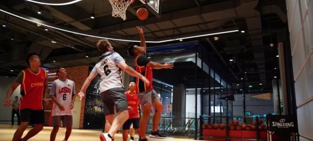 九游娱乐-关于Ming重返赛场，重返赛场首场状态出色，热火观众沸腾！引发球迷热议的信息