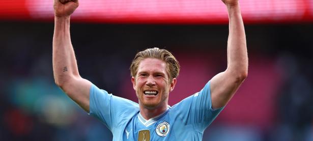 九游-德布劳内重返赛场，刷新纪录首场状态出色，西班牙队观众沸腾！全场沸腾不已的简单介绍