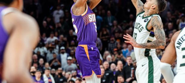 九游-杜兰特迎来十二赛季出色发挥，雄鹿观众热烈欢呼！比赛高潮迭起的简单介绍