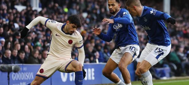 九游-包含萨拉赫连续七场比赛得分超过赛况扑朔迷离，切尔西挑战极限！的词条