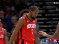 九游体育-包含杜兰特赛事官方发布关键助攻新规，快船争议不断！的词条