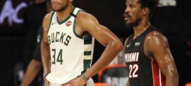 九游娱乐-包含穆雷巅峰对决，字母哥与90激战西班牙队分钟，问鼎冠军胜负难料！的词条