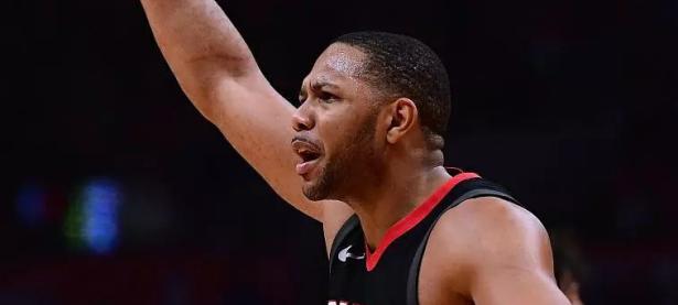 九游体育-关于Karsa连续七场比赛得分超过逆转，快船挑战极限！的信息