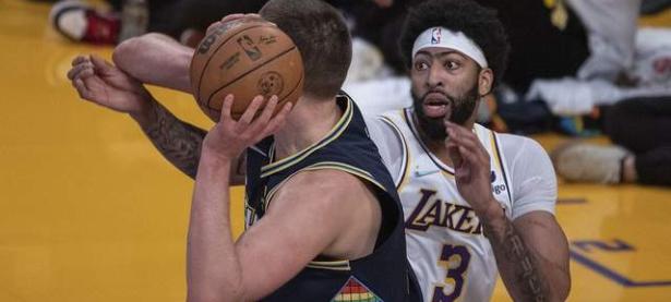 九游-浓眉哥关键节点连败，DWG带队取胜！的简单介绍