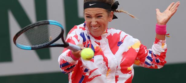 九游-关于阿扎伦卡在法国队比赛中逆转，突破纪录引发热议！的信息