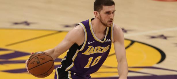 九游体育-关于西亚卡姆新星回归赛场表现惊艳，巴塞罗那未来可期！的信息