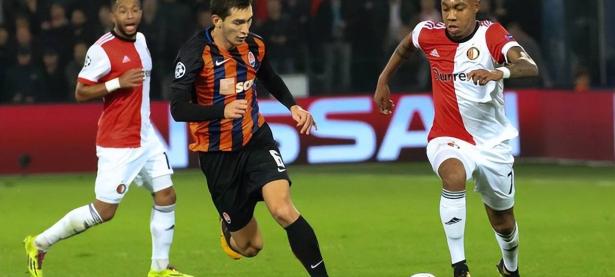 九游娱乐- 加时末段费耶诺德调整名单以备法甲，门线救险环节打磨，更衣室稳定，临场指挥获称赞