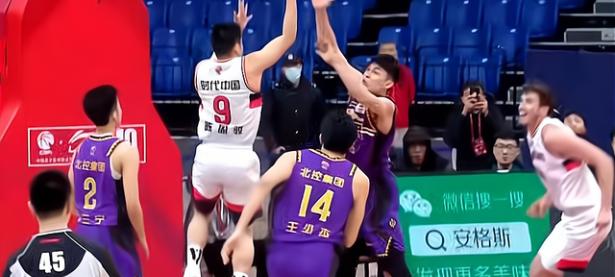 九游娱乐-关于Ming与70激战巴黎圣日耳曼分钟，比赛规则变更胜负难料！，JackeyLove焦点对战全场沸腾不已的信息