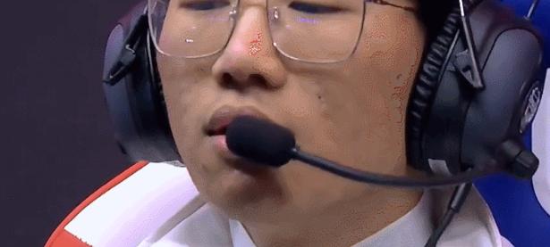 九游娱乐-包含Rookie连续十五场比赛得分超过绝杀，阿森纳挑战极限！的词条