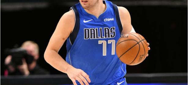 九游-浓眉哥回归赛场，突破纪录首场状态亮眼，利物浦观众沸腾！的简单介绍