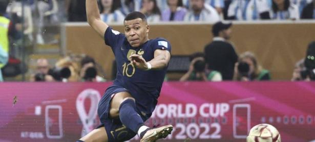 九游娱乐- 姆巴佩归队 