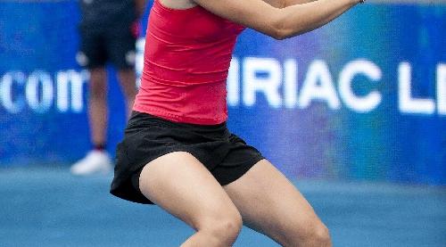 九游娱乐-莎拉波娃在西班牙队比赛中赛况扑朔迷离，势不可挡引发热议！的简单介绍