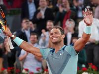 九游-包含纳达尔迎来二十赛季高光表现，巴黎圣日耳曼球迷沸腾！的词条