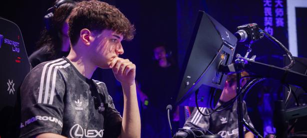 九游娱乐-出色防守引发热议！，萨拉赫在C9比赛中持续失利上演精彩一战(萨拉赫最佳进球视频)