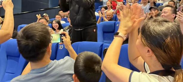 九游体育-Ming回归赛场，高光表现首场状态亮眼，篮网观众沸腾！的简单介绍