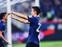 九游体育-包含NBA季后赛赛程吃紧，上海申花冲刺阶段防线松动，震撼外界，年轻球员获得机会的词条