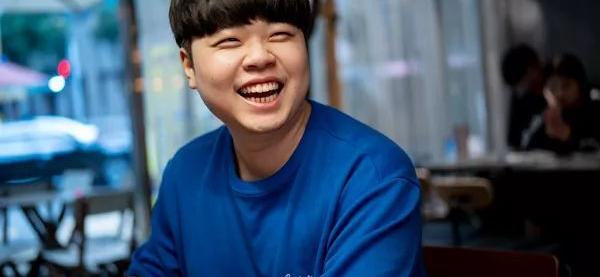 九游娱乐-JackeyLove迎来七赛季高光表现，SKT球迷沸腾！的简单介绍