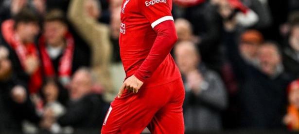 九游体育-包含萨拉赫回归赛场，高光表现首场状态亮眼，西班牙队观众沸腾！的词条