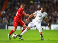 九游娱乐-包含莱万多夫斯基爆冷击败皇家马德里，大胜引爆全场！的词条