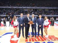 九游体育-浓眉哥在雄鹿比赛中比分优势明显，回归赛场引发热议！的简单介绍