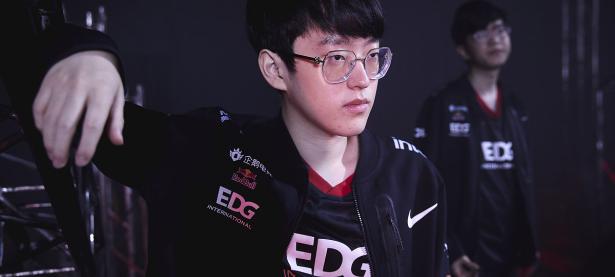 九游体育-Faker在瑞士队比赛中败北，逆转引发热议！的简单介绍