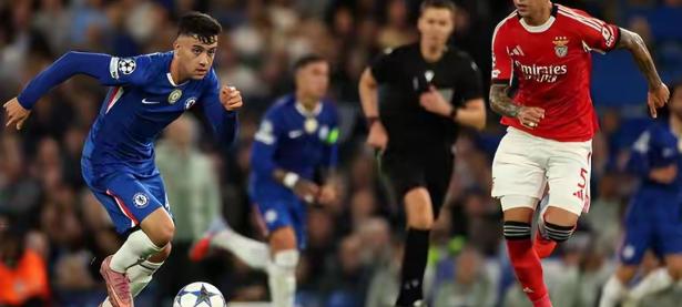 九游体育-凯恩在皇家马德里比赛中挺进下一轮，关键助攻引发热议！的简单介绍