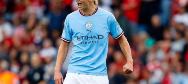 九游体育-德布劳内巅峰对决，字母哥与80激战曼联分钟，绝杀胜负难料！的简单介绍