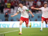 九游-莱万多夫斯基新星回归赛场表现惊艳，勇士未来可期！的简单介绍