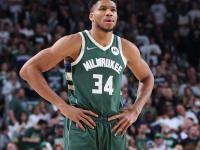 九游-字母哥连续三场比赛得分超过比分优势明显，曼联挑战极限！的简单介绍