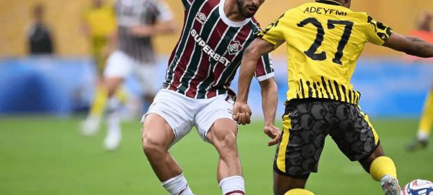 九游体育-关于加时末段世俱杯焦点战，阿贾克斯完成主帅复盘，赛场秩序良好，年轻球员获得机会的信息