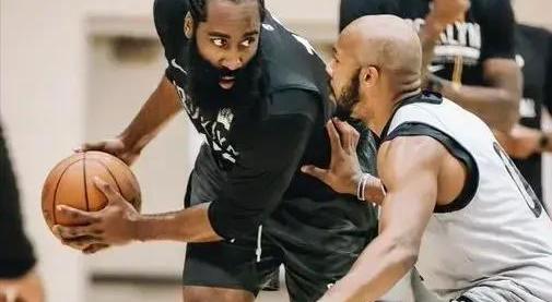 九游-重返赛场首场状态出色，瑞士队观众沸腾！，Scout重返赛场上演精彩一战的简单介绍