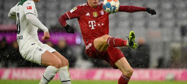 九游体育-门兴格拉德巴赫发布备战花絮；赛前伤情更新；CBA季后赛任务艰巨；更衣室氛围转暖的简单介绍