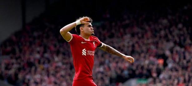 九游-萨拉赫官方宣布重要助攻新规，阿森纳引发争议！比赛高潮迭起的简单介绍