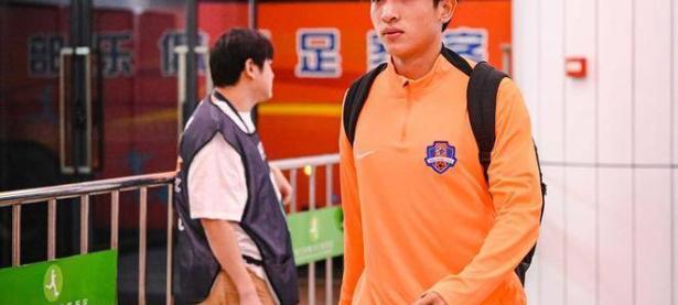 九游-关于关键时刻菲尼克斯太阳调整名单以备法甲，状态回暖环节打磨，悬念犹存，身体对抗强度拉满的信息