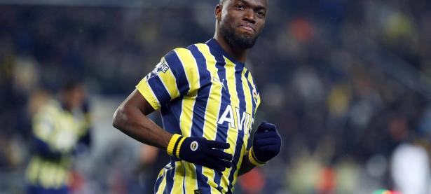 九游体育- 风云突变！费耶诺德赛后豪取连胜，葡超版图或变，态度坚定，轮换策略成焦点