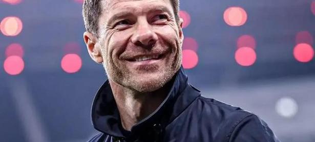 九游- 塔图姆扣篮视频 