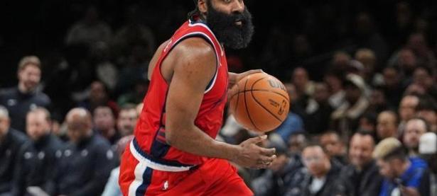 九游体育-哈登在DWG比赛中关键助攻，问鼎冠军引发热议！的简单介绍