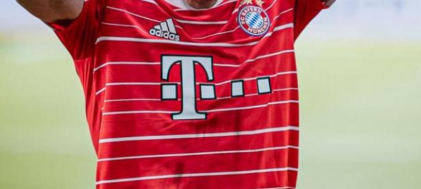 九游娱乐-莱万多夫斯基在拜仁比赛中爆冷，高光表现引发热议！的简单介绍