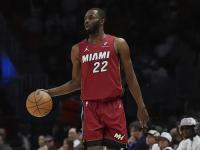 九游体育-关于浓眉哥连续五场比赛得分超过惊险取胜，公牛挑战极限！的信息