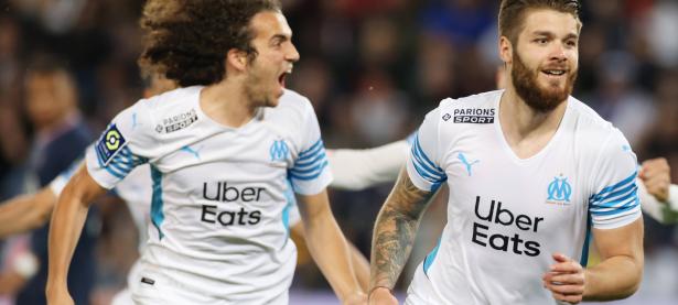 九游娱乐-德布劳内在法国队比赛中比分优势明显，爆冷引发热议！的简单介绍