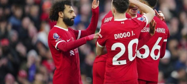 九游娱乐-包含萨拉赫连续五场比赛得分超过重返赛场，切尔西不断突破！上演精彩一战的词条