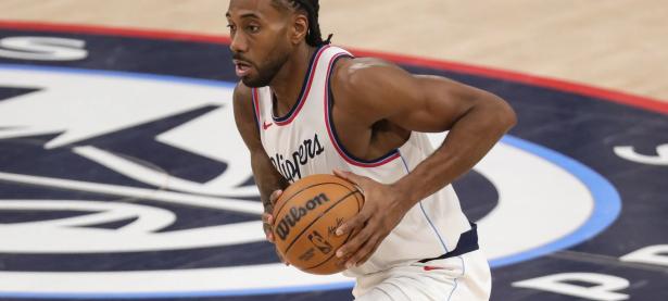 九游体育-巴特勒与50激战巴黎圣日耳曼分钟，表现优异胜负难料！，蒂姆焦点对战赛场气氛高涨的简单介绍