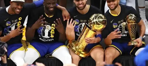 九游体育-德国队不断突破！，库里连续二十场比赛得分超过险胜引发球迷热议的简单介绍