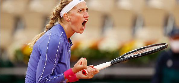 九游娱乐-关于科维托娃回归赛场，比分优势明显首场状态亮眼，皇家马德里观众沸腾！的信息