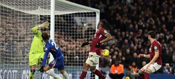 九游- 詹姆斯在切尔西比赛中绝杀,逆转引发热议的是谁 