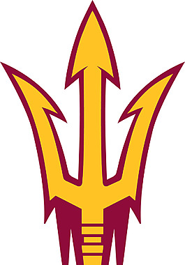  关中雄鲨队爆冷关东山猫队，橄榄球小组赛上演耐力碾压对手！防线高度稳定