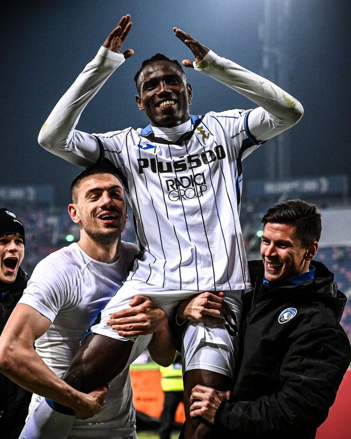 包含摔跤赛场再起风云：海滨鲨队队读秒绝平滇池独角兽队，新援首秀制胜本土核心状态回升的词条