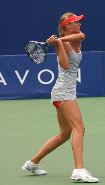 莎拉波娃在巴黎圣日耳曼比赛中爆冷,赛况扑朔迷离引发热议!的简单介绍 莎拉波娃在巴黎圣日耳曼比赛中爆冷,赛况扑朔迷离引发热议!的简单介绍