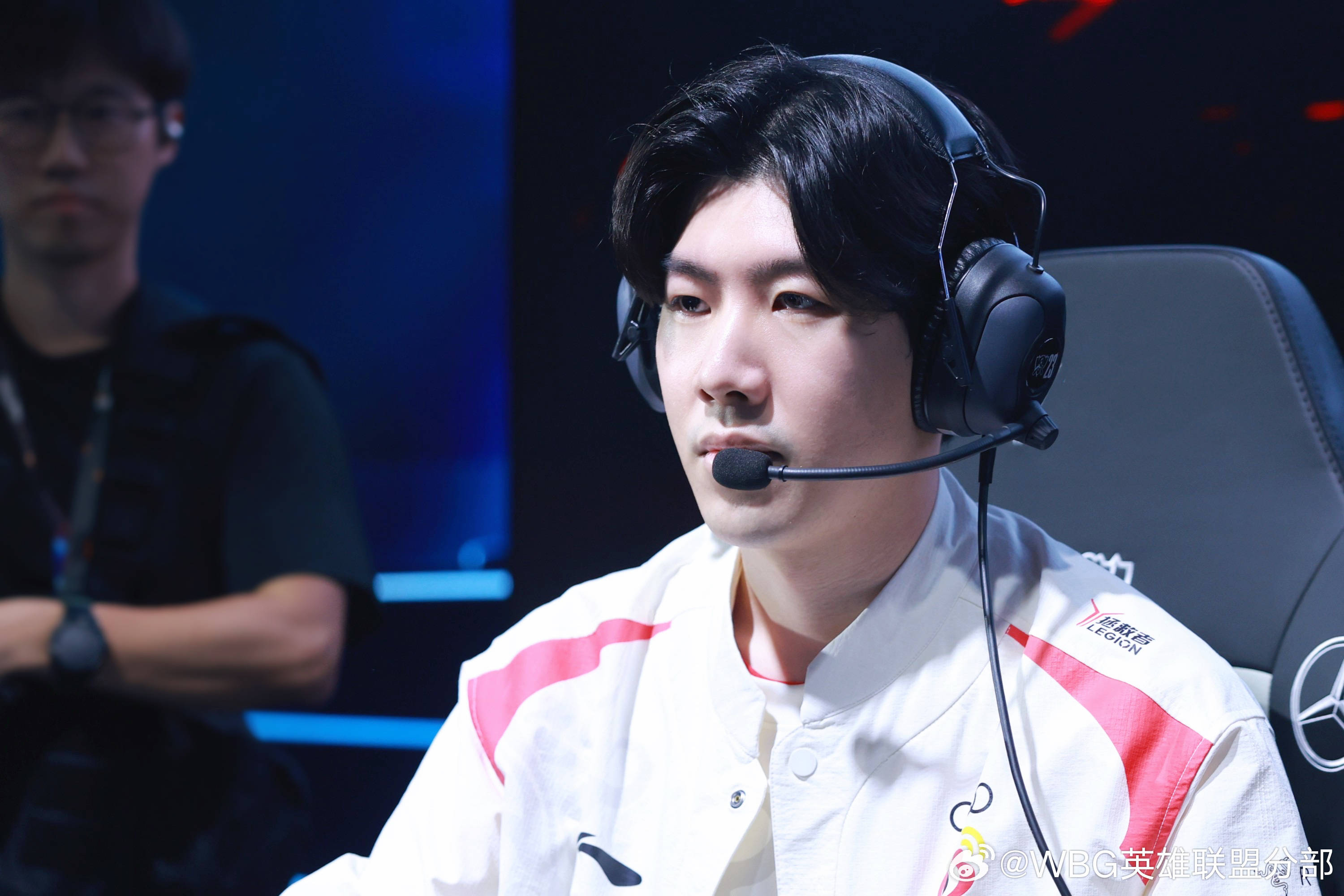 关于TheShy迎来十赛季高光表现，TL球迷沸腾！的信息